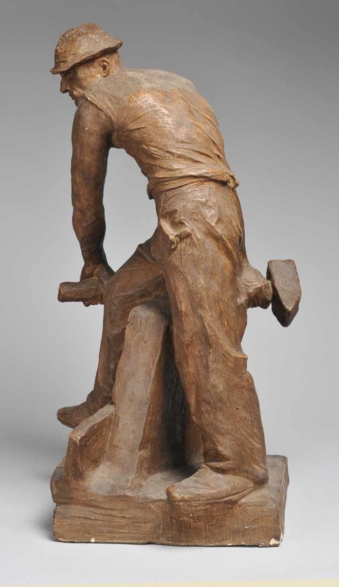 Haller (Deutscher? Bildhauer, 1. H. 20. Jh.) Gipsguss, Metallegierung. Auf quadratischer Plinthe - Bild 3 aus 5