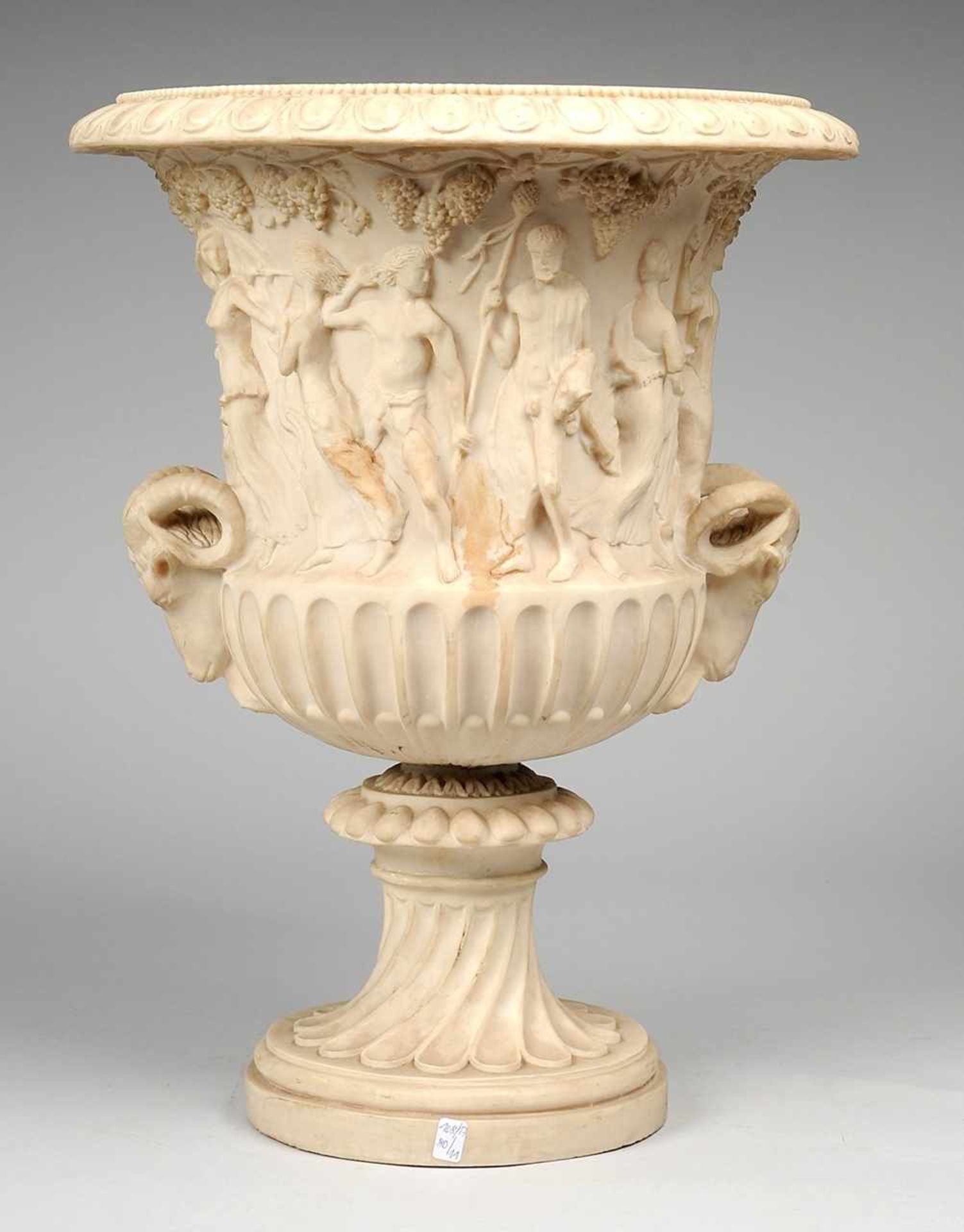 Kelchkrater Alabaster. In Form eines antiken Gefäßes mit Kannellierung u. Eierstabreliefdekor. 2 - Bild 2 aus 2