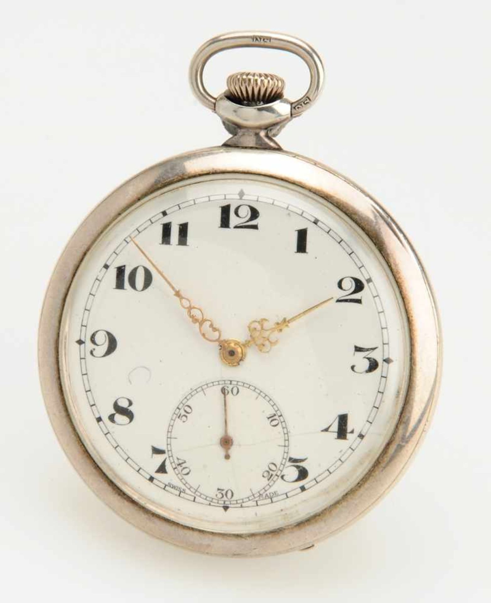 Herren-Taschenuhr 900er Silber. Glattes Gehäuse, rücks. reliefiertes bekröntes Wappen mit