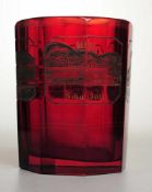 Biedermeier-Ansichtenglas "Sächsische Schweiz" Rubinglas. Formgeblasen. Gerader, achtfach
