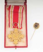 Orden "Pro Ecclesia et Pontifice" und Ehrennadel Bronze, vergoldet. Lilienkreuz mit Brustbild