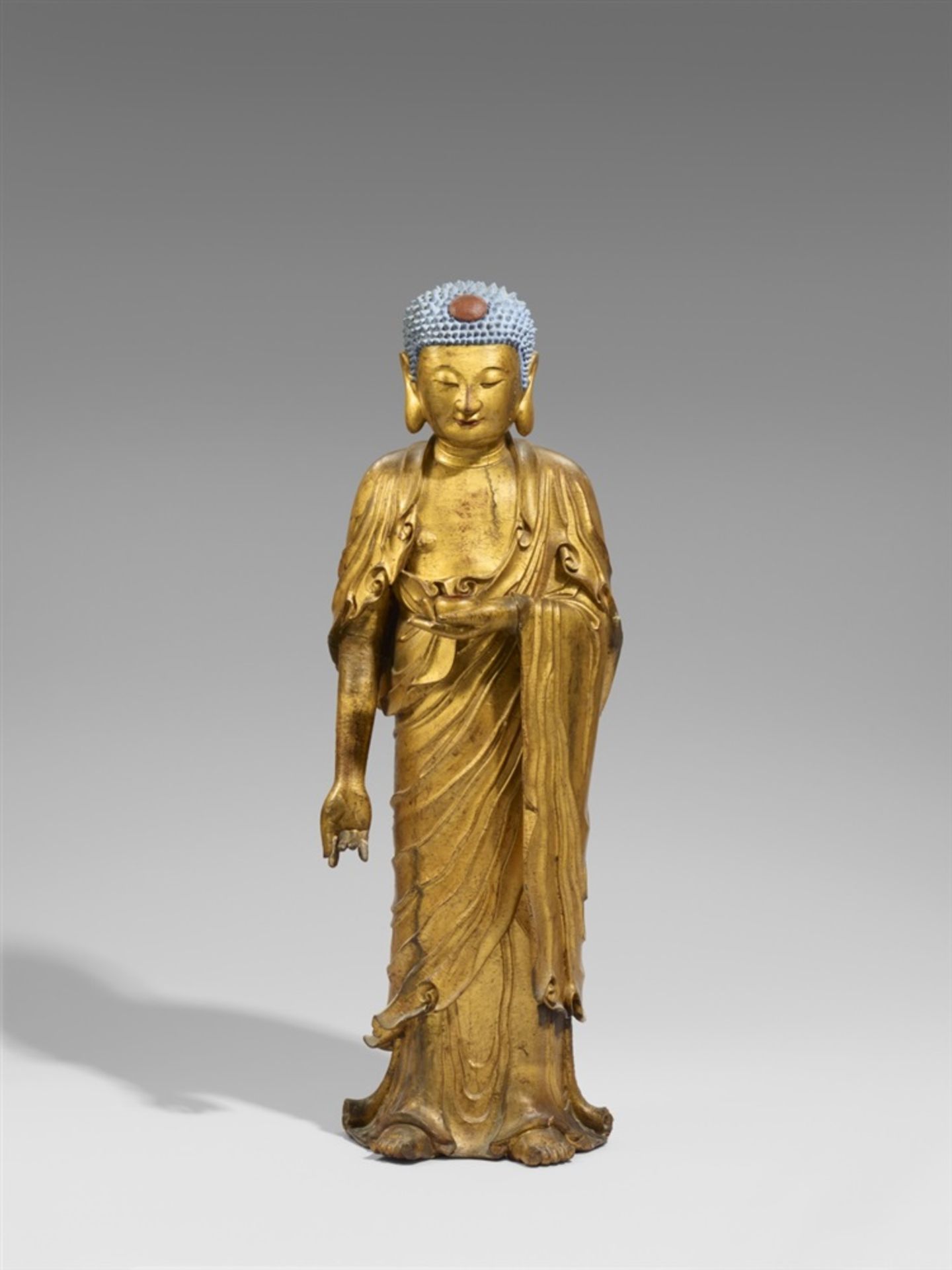 Sehr große Figur des Medizin-Buddha Bhaishajyaguru. Holz und Lack mit Vergoldung. Korea. Joseon-Zeit