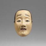 Nô-Maske vom Typ Chûjô. Holz, farbig gefasst. 20. Jh. Kopf eines Mannes um die Dreissig mit scharfen