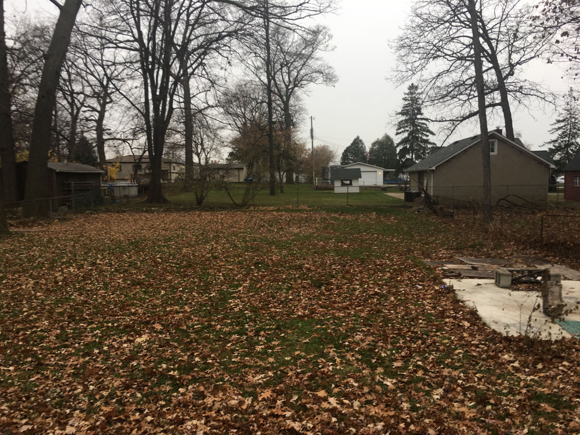 3 BDR, 1.5 BA, 2 Stall Garage ~ Single Family ~ Warren, Michigan! - Image 3 of 30