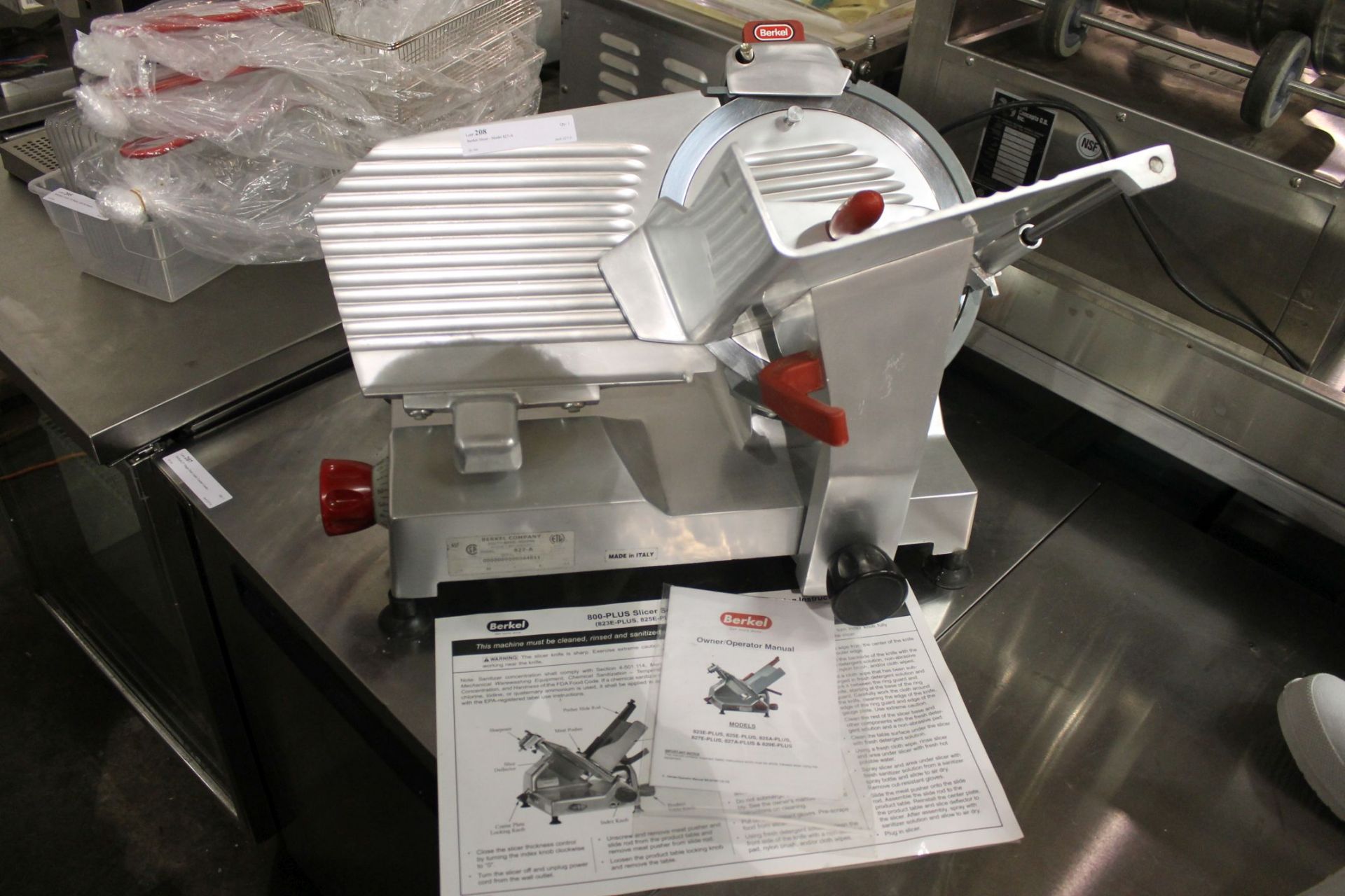 Berkel Slicer - Model 827-A