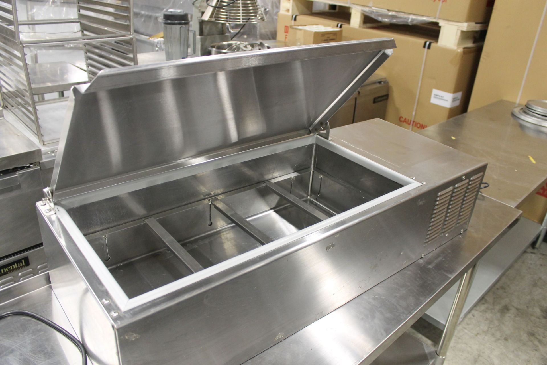 Silver King SKPS8 Countertop Refrigerated Prep Unit