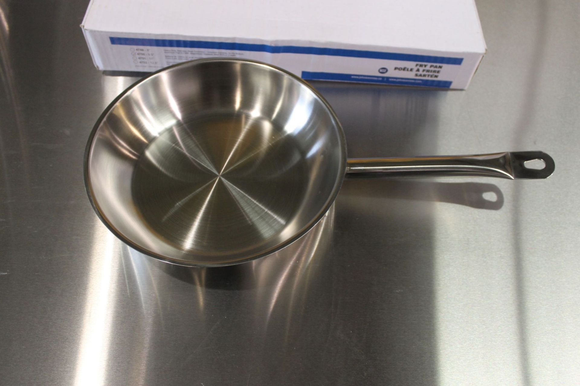 9.5" Stainless Steel Induction Fry Pan - Image 2 of 3