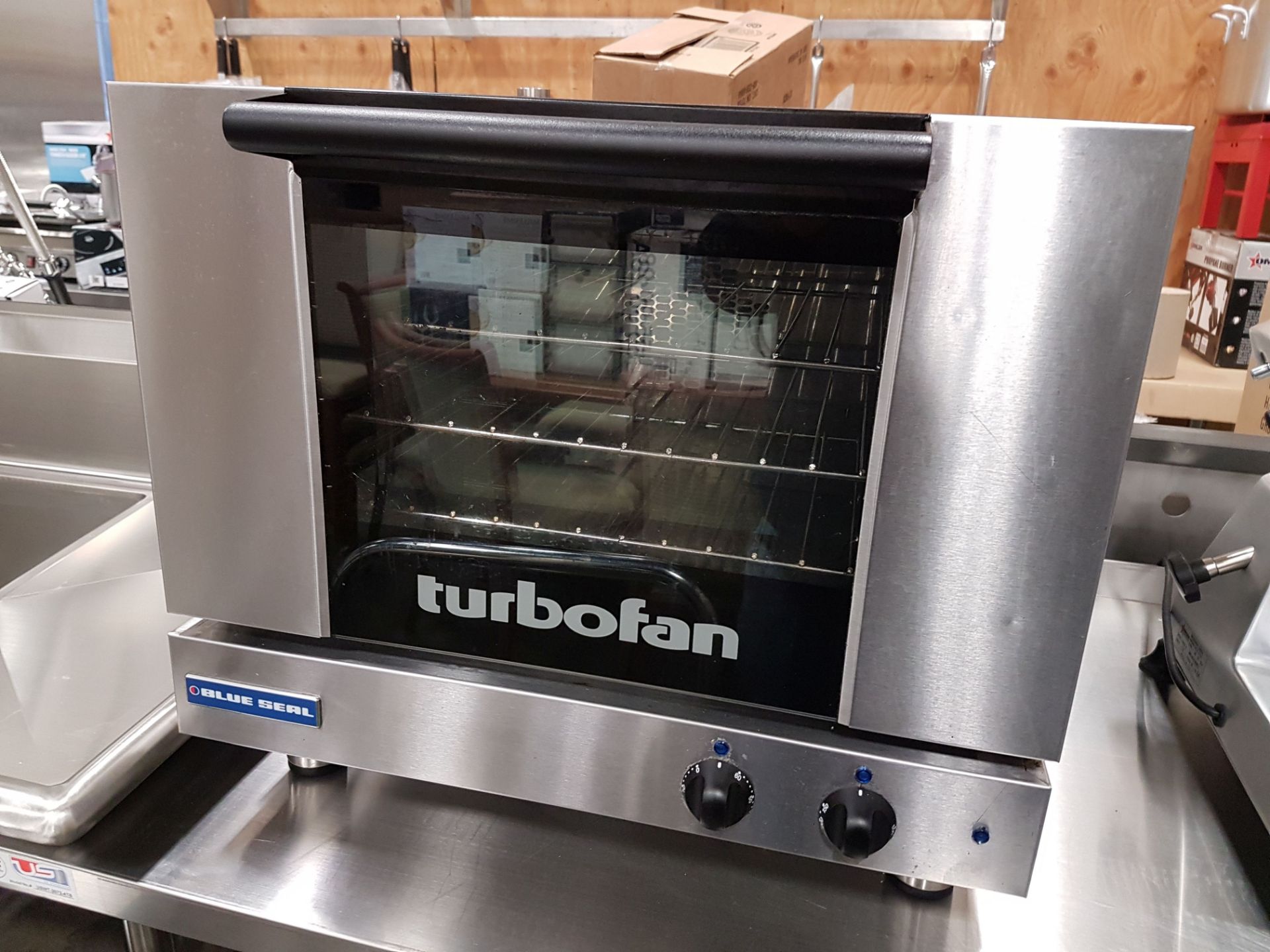 Moffat Turbofan Half-Size Electric Convection Oven