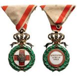 RED CROSS ORDER Knight's Badge, 4 th Model, instituted in 1913. Breast Badge, 52x31 mm, gilt Silver,