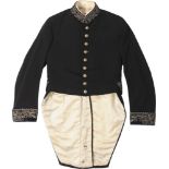 Diplomat Uniform, dated 1931 Contains: frac, pants, horned, shoes, 5 shirt collars, gloves. Teil: