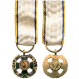 ORDER OF MILITARY MERIT, JOSE FERNANDEZ MADRID Miniature Knight’s Cross. Breast Badge, gilt