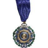 ORDER OF CARLOS MANUAL CESPEDES Commander's Cross, instituted in 1926. Breast Badge, 60 mm, gilt