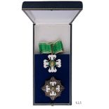 ORDER OF MILITARY MERIT Grand Officer’s Set, 2nd Class, instituted in 1934. Neck Badge, 55 mm,