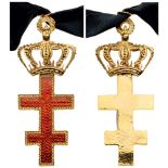 TEMPLAR ORDER Neck Badge, metal gilt, 88x33 mm, enameled, with military trophy suspension device,