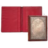 Smart desk pad "portofolio" in leather and silver Rectangular shape with internal silk wallet,