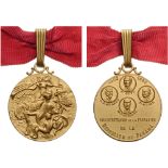MEDAL OF THE 50TH ANNIVERSARY FOR THE INDEPENDENCE OF PANAMA, INSTITUTED IN 1953 Neck Badge, gilt
