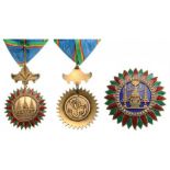 ORDER OF THE CROWN OF SIAM Grand Officer's Set, 2nd Class, 1st Type, instituted in 1869. Neck Badge,