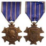 1914-18 Civil Services Medal Breast Badge, bronze, 37 mm, original suspension ring and ribbon. I R!