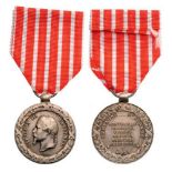 Italy Campaign Medal, instituted in 1859 Breast Badge, Silver, 30 mm, signed Barre, with