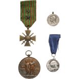 Lot of 4 Medals War Cross 1914-1918, Department of Yonne 1914-1918 Commemorative Medal, Colonial