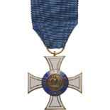 ORDER OF THE CROWN 3rd Class Cross, instituted in 1861. Breast Badge, 42 mm, GOLD, approx. 12.6 g,