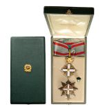 ORDER OF MERIT OF THE ITALIAN REPUBLIC Grand Officer’s Set, 2nd Class, instituted in 1951. Neck