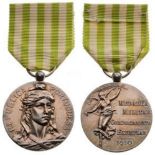 Military Medal for Exemplary Behaviour 2nd Type. instituted in 1910. Breast Badge, 33 mm, Silver,