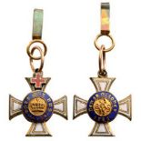 ORDER OF THE CROWN Knight's Cross with Red Cross Miniature, instituted in 1861. Breast Badge, 14 mm,