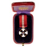 ORDER OF THE CROWN OF ITALY Knight’s Cross, 5th Class, Miniature, instituted in 1868. Breast