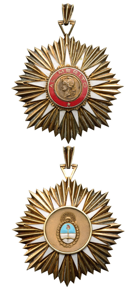 ORDER OF MAY Grand Cross Set, 1st Class, 2nd Type. Sash Badge, 78 mm, gilot Silver, central - Image 2 of 2