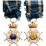 ORDER OF THE NETHERLANDS LION Officer's Cross, instituted in 1815. Breast Badge, 55x40 mm, GOLD,
