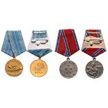 Group of 2 Medals Medal for Life­Saving from Downing (instituted in 1957), Medal for Firemen (