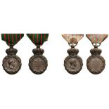 Lot of 2 Sainte Hélène Medal, instituted in 1857 Breast Badges, 50x31 mm, Bronze, original