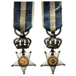 DECORATION OF THE FIDELITY, instituted in 1815 Miniature. Breast Badge, Silver, 13 mm, both sides