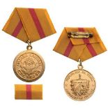 Medal for Heroic Deed in Labour 1st Class. Breast Badge, 30 mm, gilt Bronze, original suspension