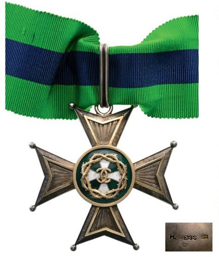 CROSS OF HONOR FOR MERIT, 1937 1st Class, Civil. Silver Malta Cross, the limbs ended in metal