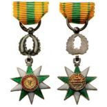 ORDER OF MERIT Knight’s Cross Miniature. Breast Badge, silver, 14 mm, enameled, original