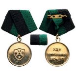 Commemorative Medal of the 25th Anniversary of Battalion 117 of the MNR Breast Badge, 32 mm, gilt