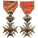 Commemorative Cross of 1st WW Breast Badge, Bronze, 65x40 mm, original suspension ring and ribbon.