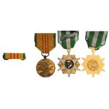Lot of 2 Decorations Campaign Medal with Clasp "1960" and Vietnam Service Medal. Breast Badges, gilt