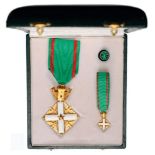 ORDER OF MERIT OF THE ITALIAN REPUBLIC Officer’s Cross, in GOLD, instituted in 1951. Breast Badge,