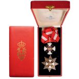 ORDER OF THE CROWN OF ITALY Grand Officer’s Set, 2nd Class, instituted in 1868. Neck Badge, 50 mm,