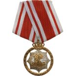 Garderforeningen Medal for 25 Years of Service, Monogram CX Breast Badge, 30 mm, silvered and gilt