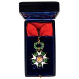 ORDER OF THE LEGION OF HONOR Commander’s Cross de Luxe, 4th Republic, instituted in 1951. Neck