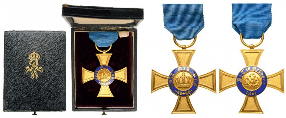 ORDER OF THE CROWN 4th Class Cross, 2nd Type (with large crown), instituted in 1861. Breast Badge,
