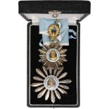 ORDER OF SAN MARTIN Grand Officer's Set. Neck Badge, 93x66 mm, Silver partially gilt, enameled,