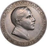 Medal 1926, signed L. Iar. Osinski â€“ J. Vangoin, Wien, Bronze silvered (80 mm, 185.83 g). R! XF