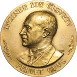 Medal 1935, signed E.W. Becker, gilt Bronze (70 mm, 128.75 g). XF
