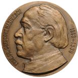 Medal 1938, signed Onofrei, Bronze (70 mm, 152.77 g). XF+