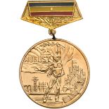 MEDAL FOR THE 40TH ANNIVERSARY OF THE LIBERATION FROM THE FASCIST DOMINATION, instituted in 1984.